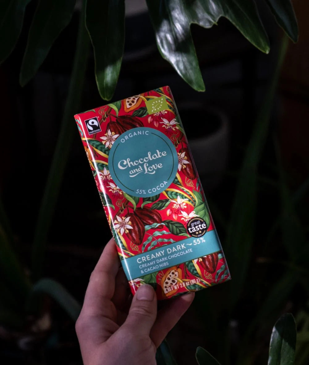 Swiss Chocolate | Chocolate & Love - Creamy Dark with Cacao Nibs, 55%