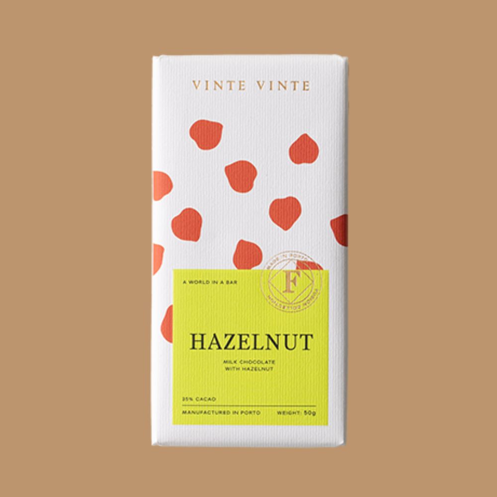 What Chocolate is the Best in the World | Vinte Vinte Milk Wth Hazelnuts